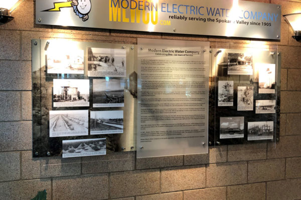 Modern-Electric-Timeline-Display